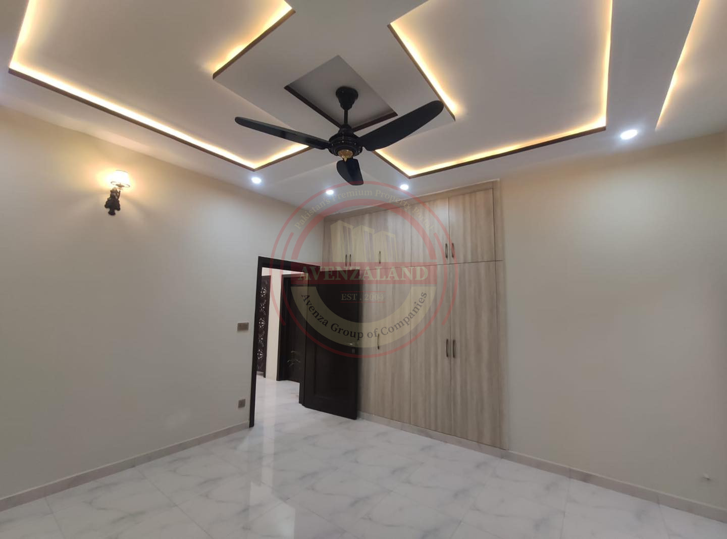 10 Marla House For Sale Bahria Phase-8 Rawalpindi