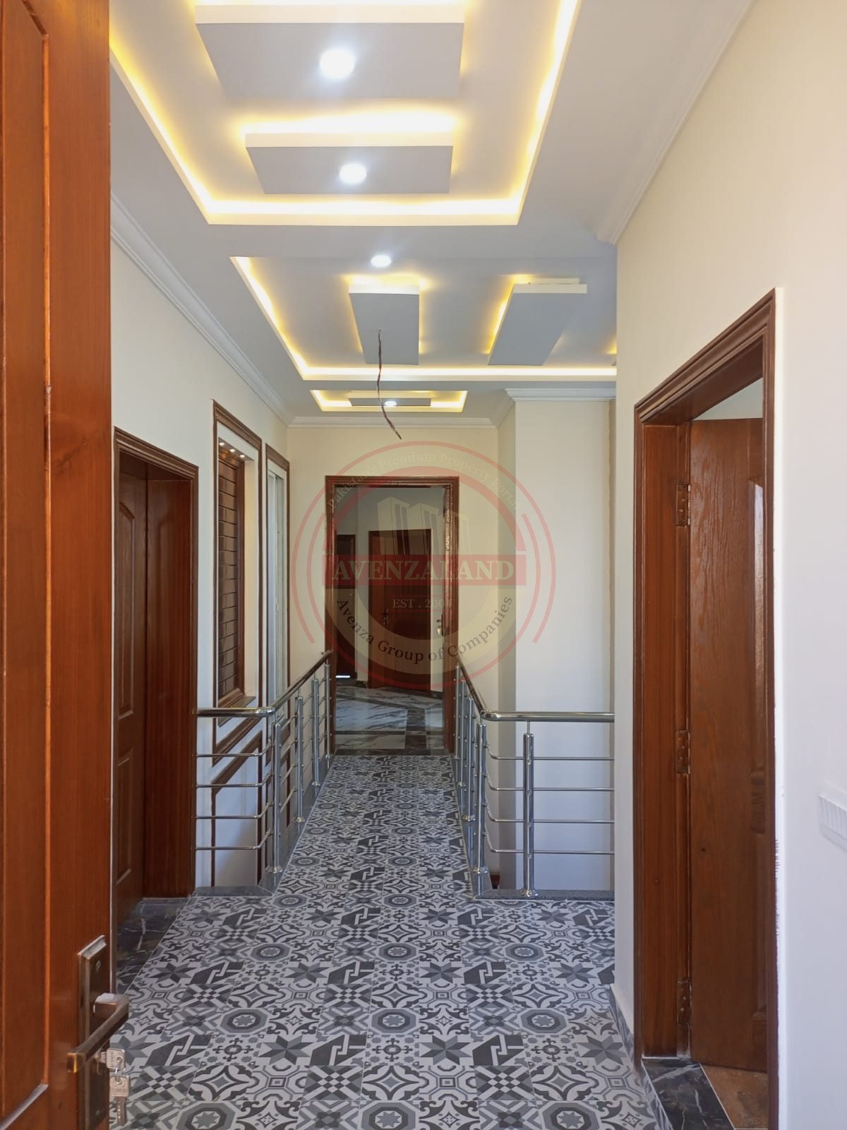 10 Marla House Available For Sale In Wapda Town Multan