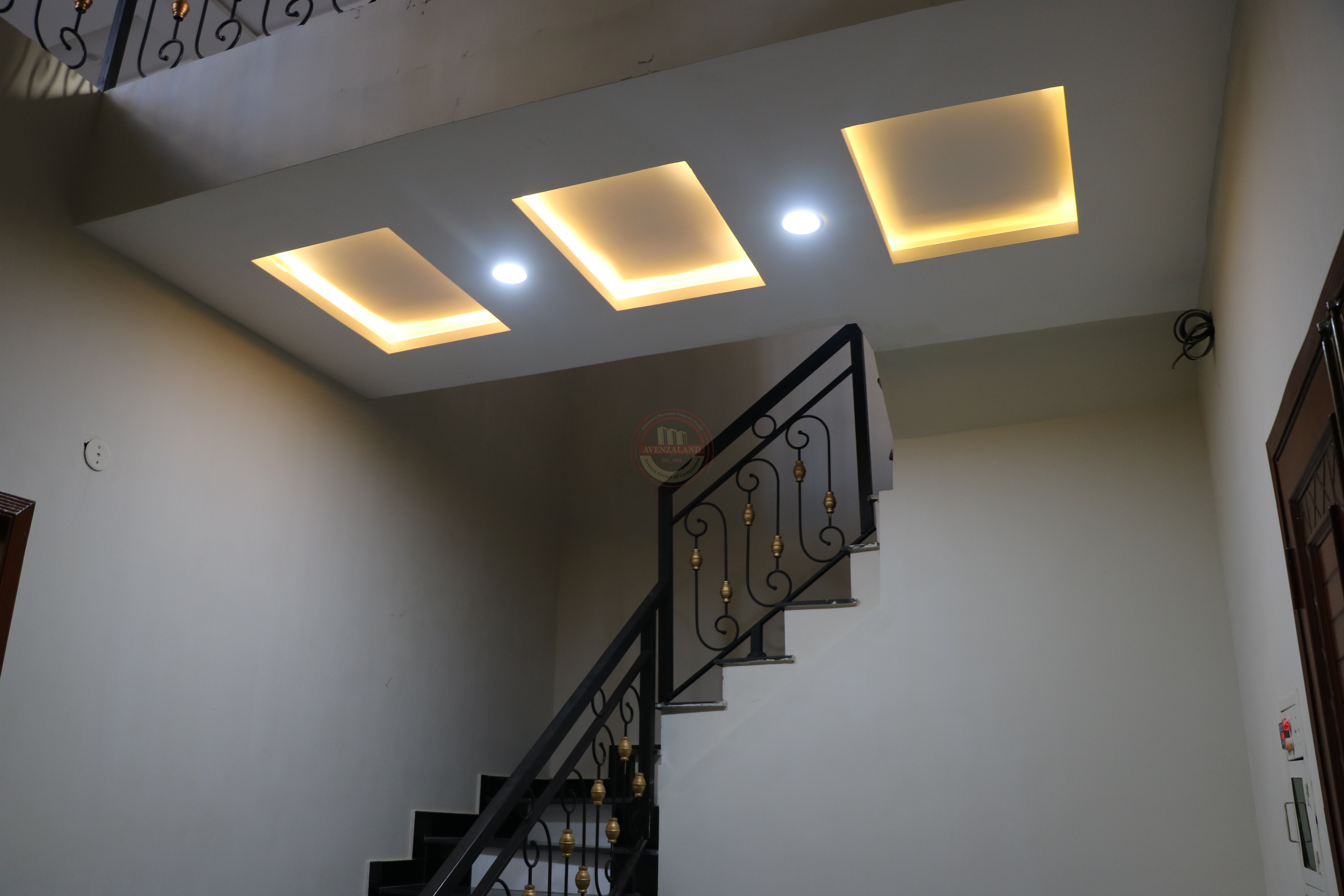 9 MARLA HOUSE FOR SALE NEAR MPS ROAD MULTAN