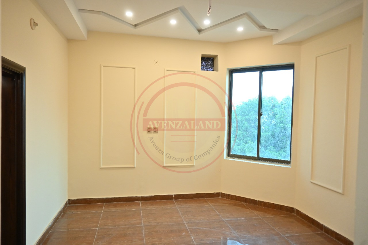 5 MARLA HOUSE FOR SALE MODEL TOWN ROAD BAHADARPUR MULTAN