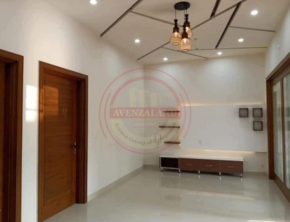 8 Marla House for Sale in Saeed Colony 2, Faisalabad