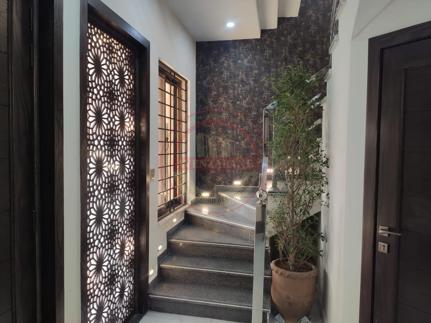 10 Marla House For Sale Bahria Phase-8 Rawalpindi