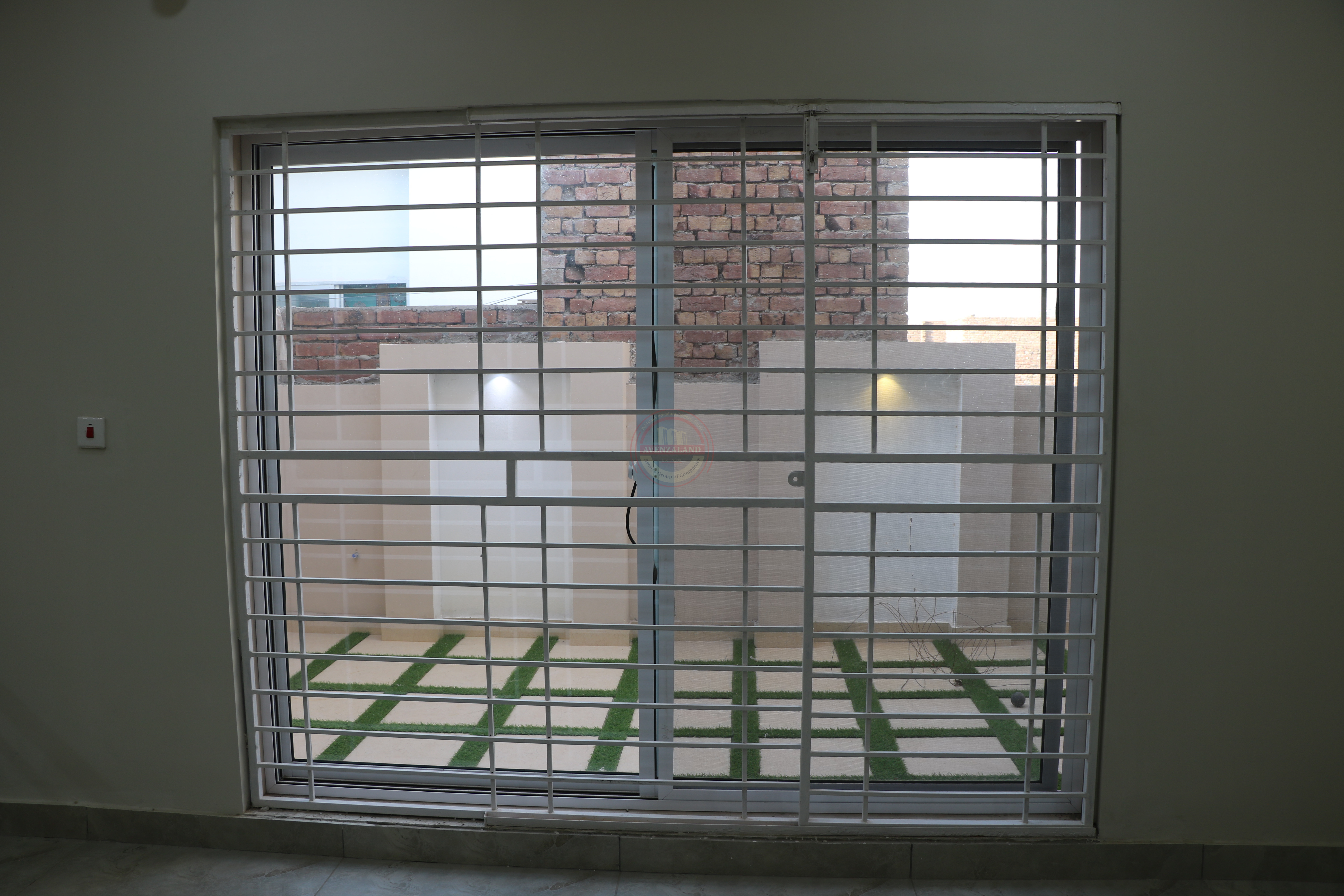 10 MARLA HOUSE FOR SALE IN MODEL TOWN MULTAN