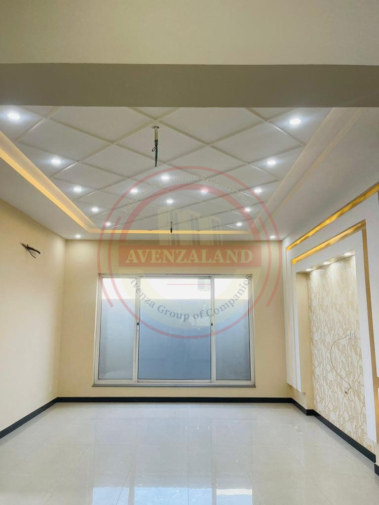 12 Marla House For Sale In Royal Orchard, Multan.