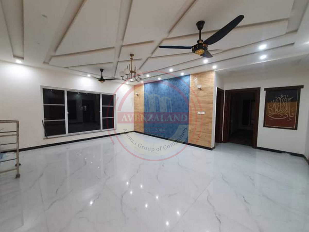 11 Marla House For Sale Eden Valley, Faisalabad