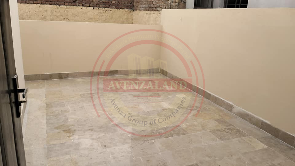 10 Marla House For sale In Bahadurpur Multan