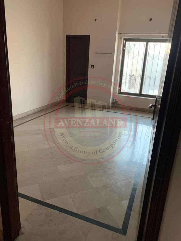 11 Marla House For Sale In Bahawalpur Bypass, Multan.