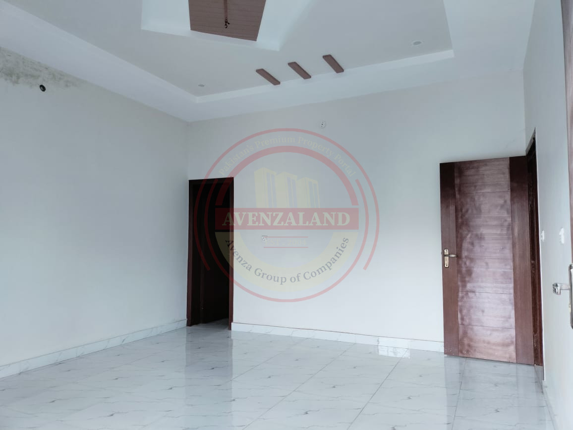 8 Marla Corner House For Sale Bukhari Villas MA Jinnah Road Multan