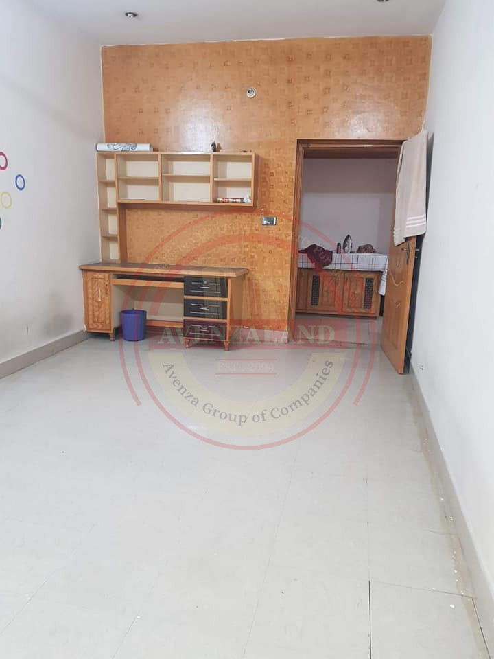 5.5 Marla Dubal Story Girls Hostel Available For Rent In Faisalabad