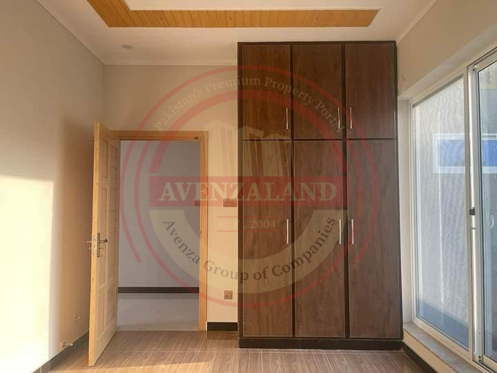 10 Marla House For Sale In Peshawar 