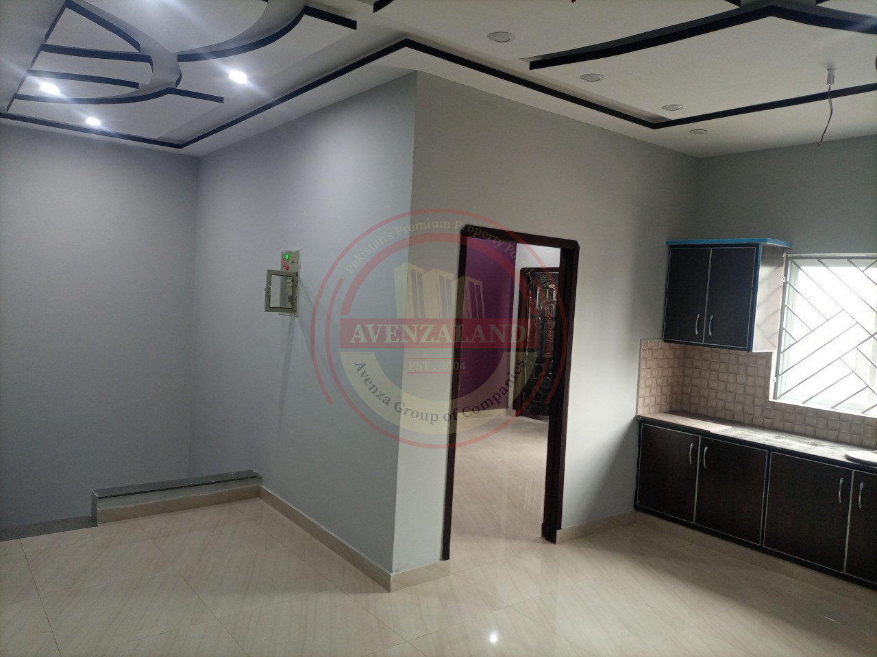 5 MARLA HOUSE FOR SALE MODEL TOWN ROAD BAHADARPUR MULTAN