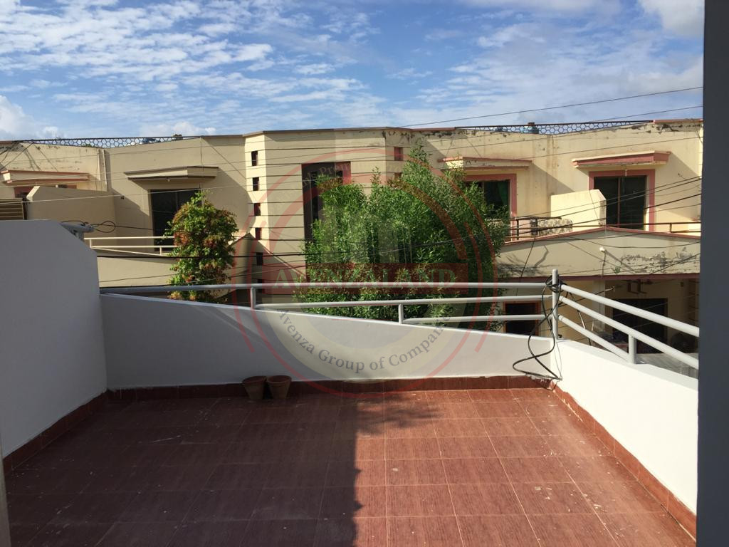 5 MARLA HOUSE FOR SALE MODEL TOWN ROAD BAHADARPUR MULTAN