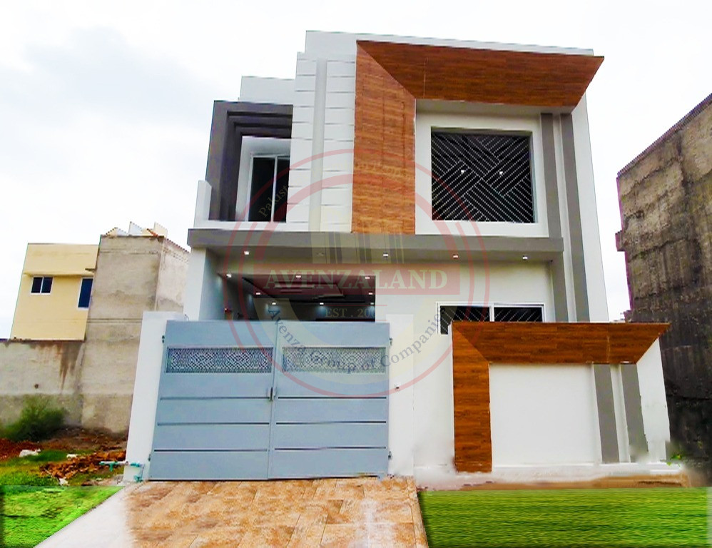 5 MARLA HOUSE FOR SALE MODEL TOWN ROAD BAHADARPUR MULTAN