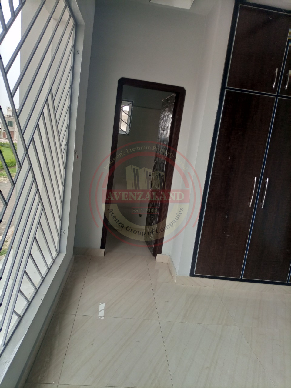 5 MARLA HOUSE FOR SALE MODEL TOWN ROAD BAHADARPUR MULTAN