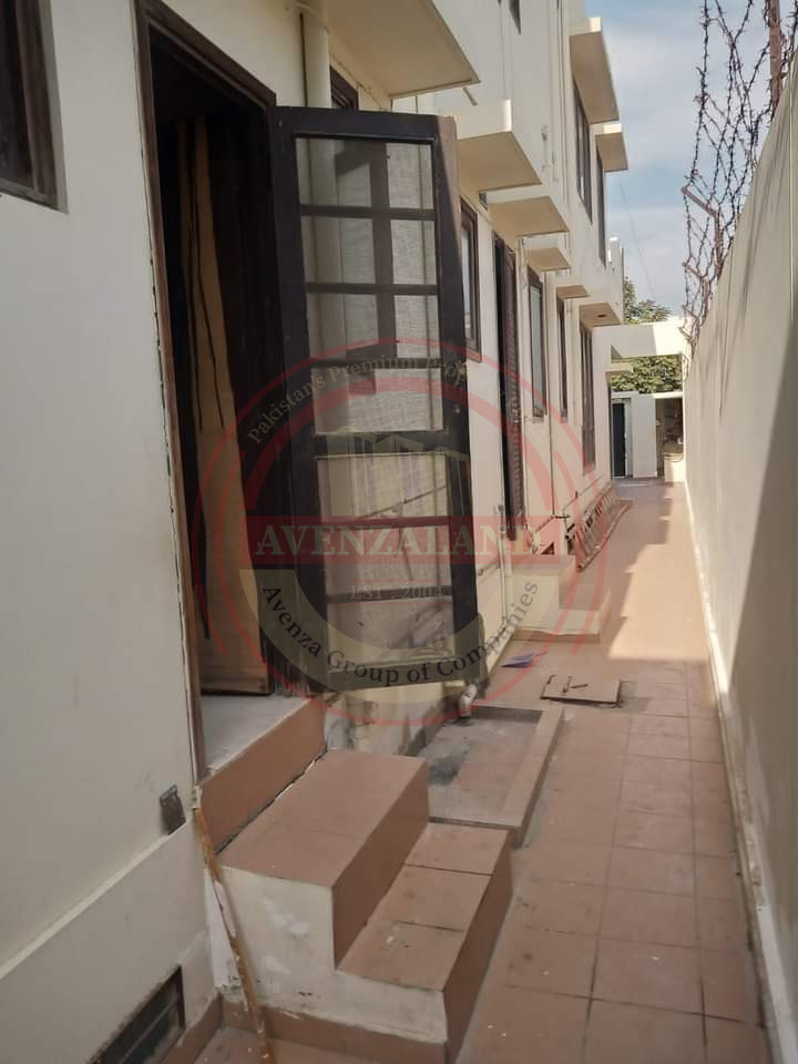 1 kanal banglow available for rent khayaban e Rahat Karachi 