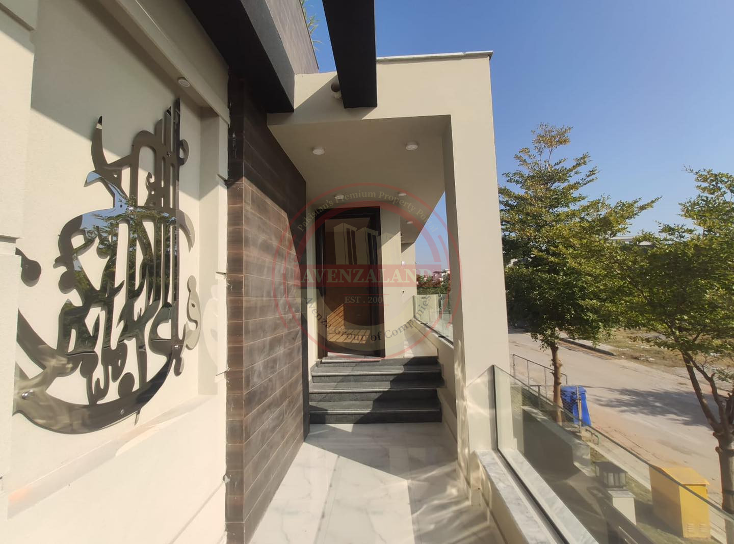 10 Marla House For Sale Bahria Phase-8 Rawalpindi