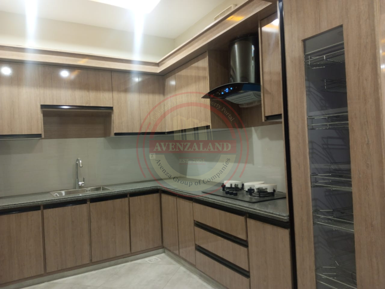 10 MARLA HOUSE FOR SALE NEW MODEL TOWN HOMES MULTAN