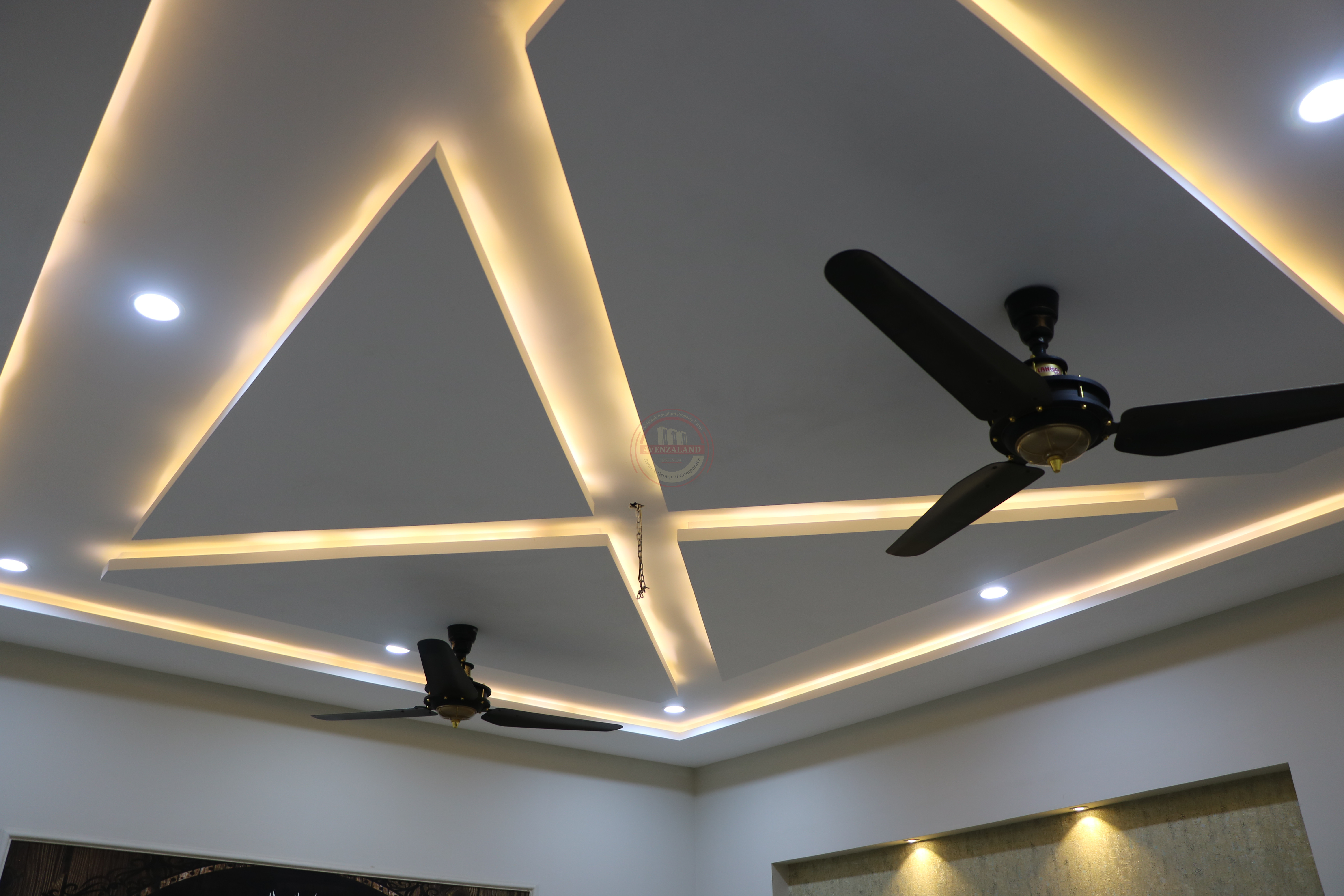 9 MARLA HOUSE FOR SALE NEAR MPS ROAD MULTAN