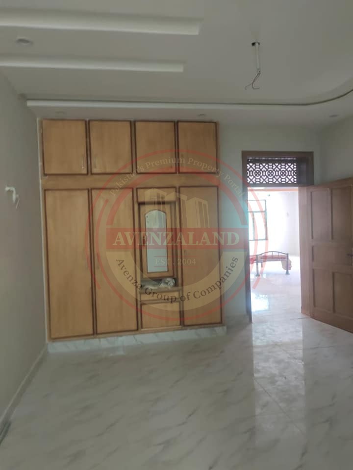8 Marla House For Sale In Airport Housing Society Rawalpindi.