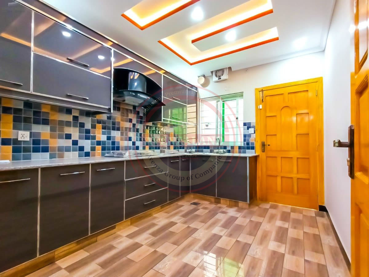 7 Marla House for Sale Bahria Town Phase 8, Rawalpindi