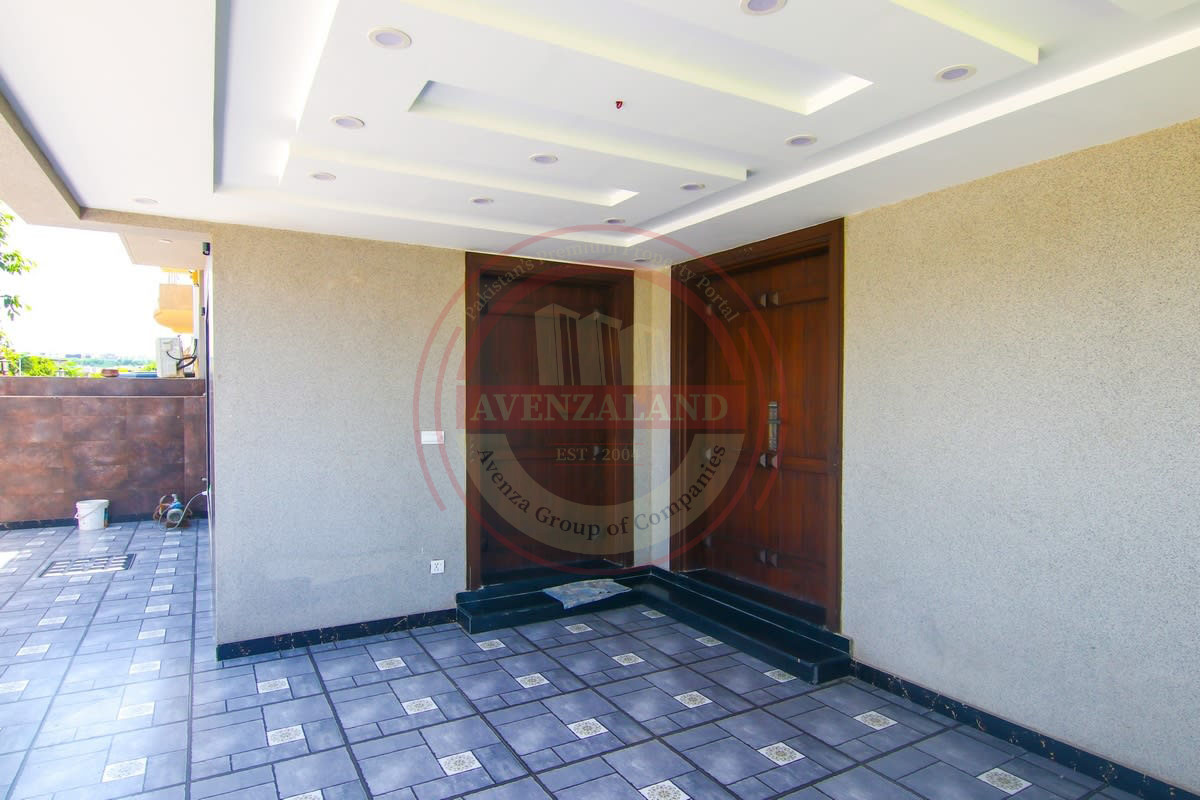 10 Marla House for Sale - Bahria Town Phase 8 Sector 6, Rawalpindi