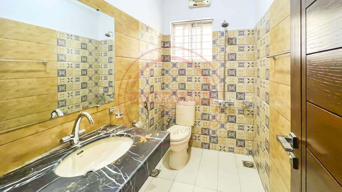 10 Marla House for Sale - Bahria Town Phase 8 Sector 2, Rawalpindi