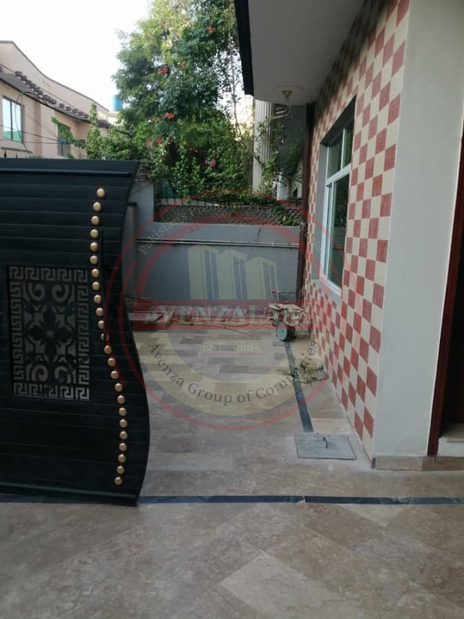 8 Marla House For Sale Airport Housing Society, Rawalpindi