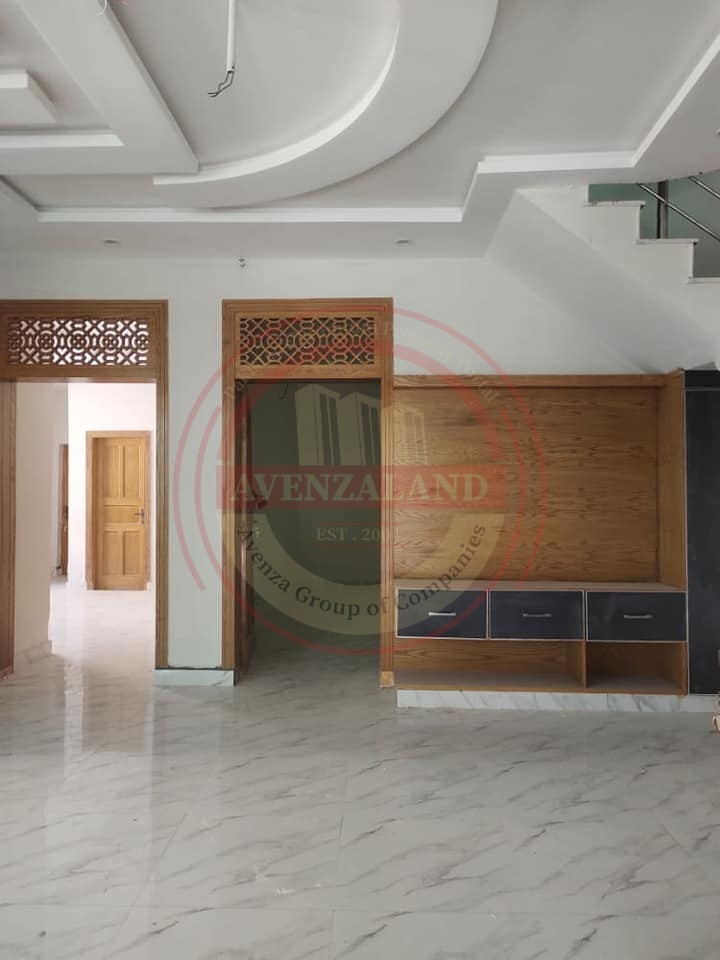 8 Marla House For Sale In Airport Housing Society Rawalpindi.