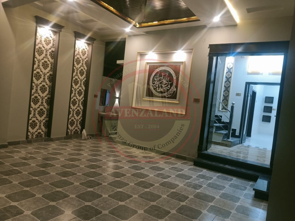 10 Marla House For Sale In Royal Orchad Multan