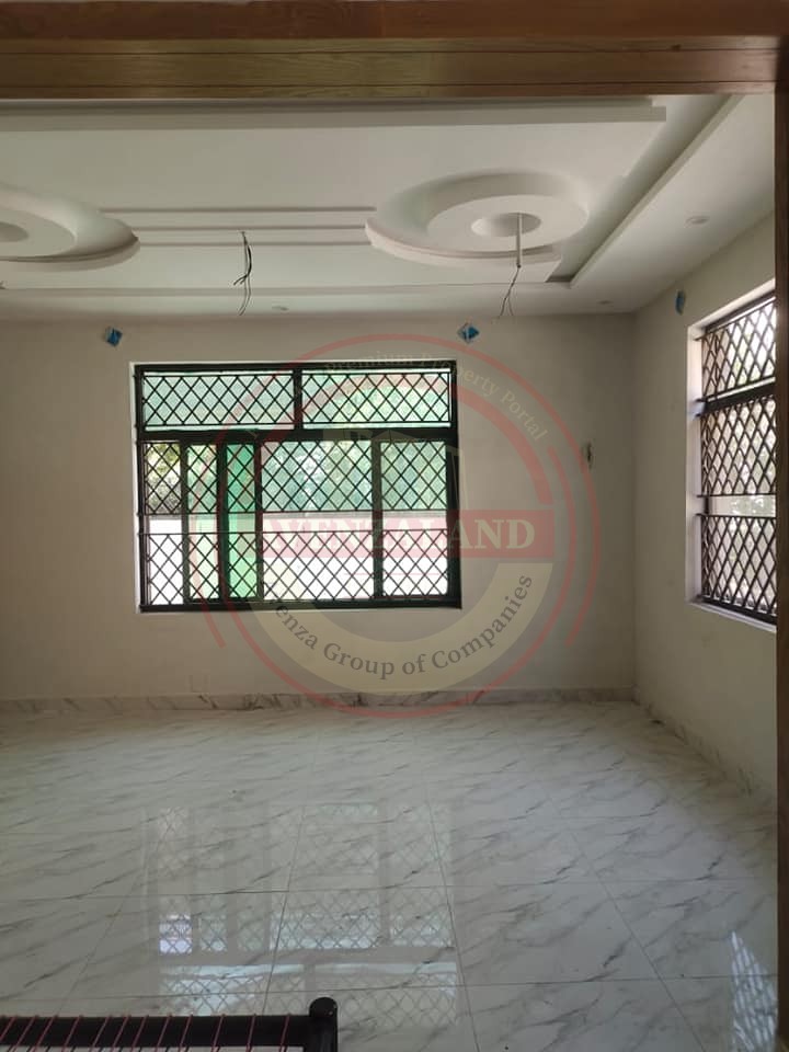 8 Marla House For Sale In Airport Housing Society Rawalpindi.