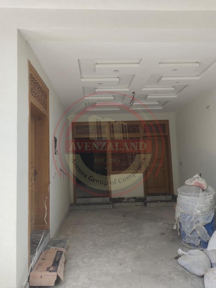 8 Marla House For Sale In Airport Housing Society Rawalpindi.