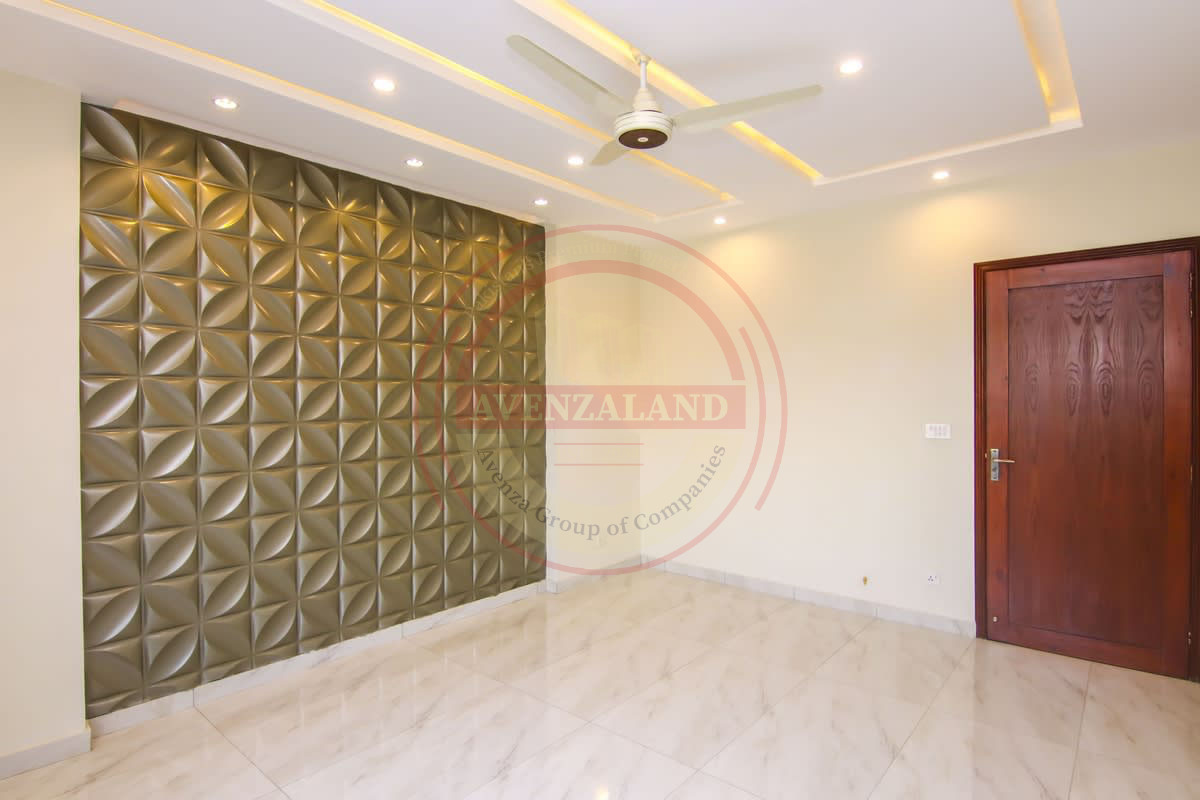 10 Marla House for Sale - Bahria Town Phase 8 Sector 2, Rawalpindi