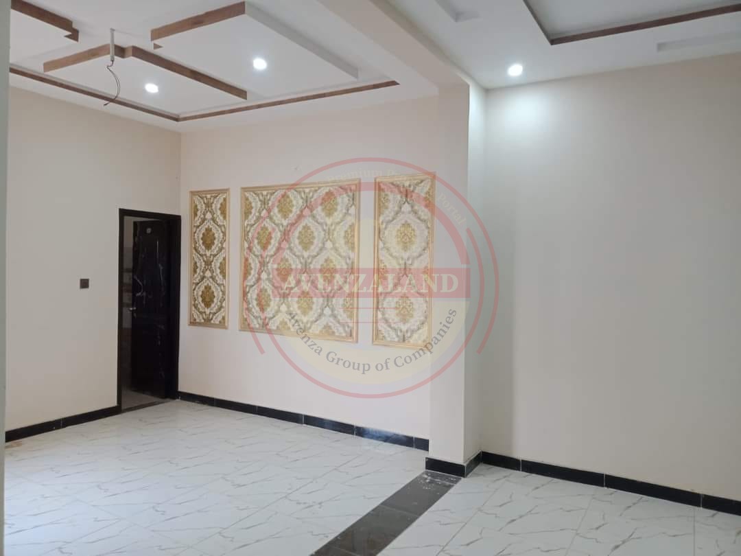 10 Marla house available for sale in Wapda town phase 1 Multan.