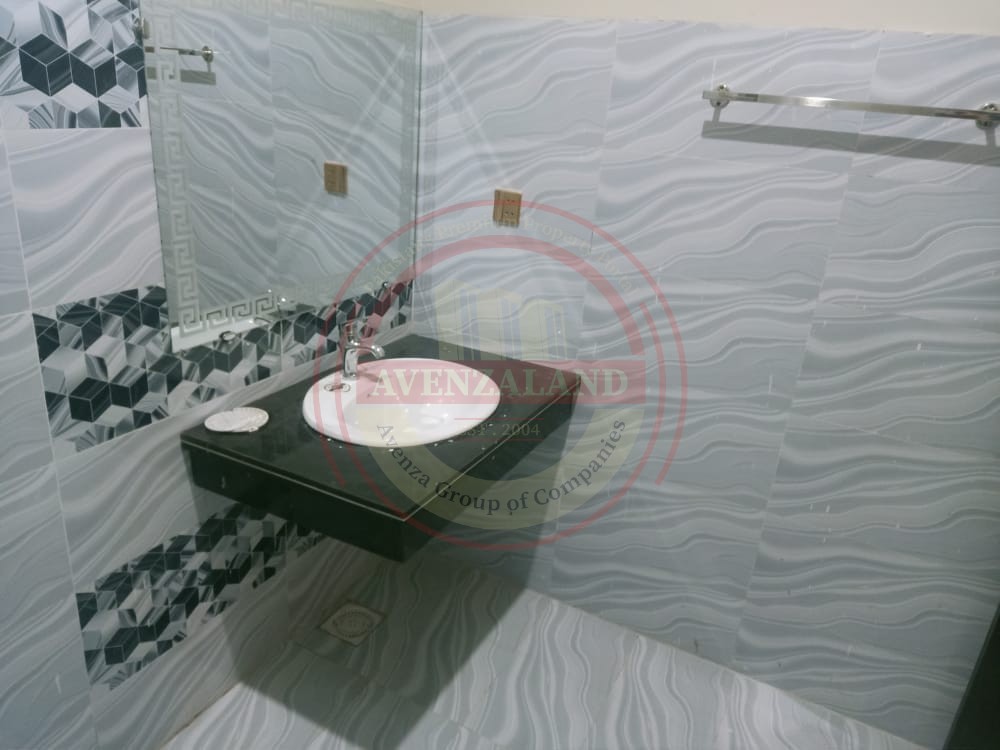 10 Marla House For Sale In Royal Orchad Multan