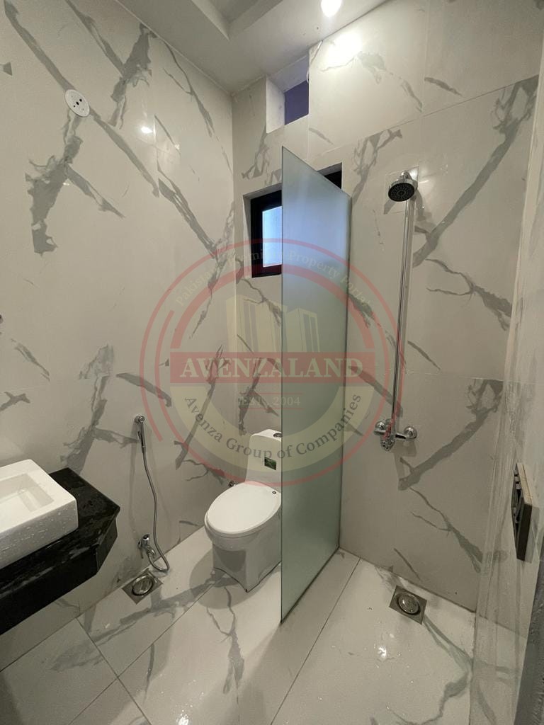 10 Marla House For Sale in Wapda Town Phase 2 Multan.