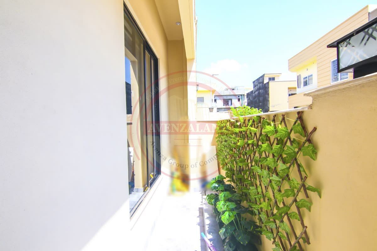 7 Marla House for Sale in Bahria Town Phase 8 Block Usman, Rawalpindi