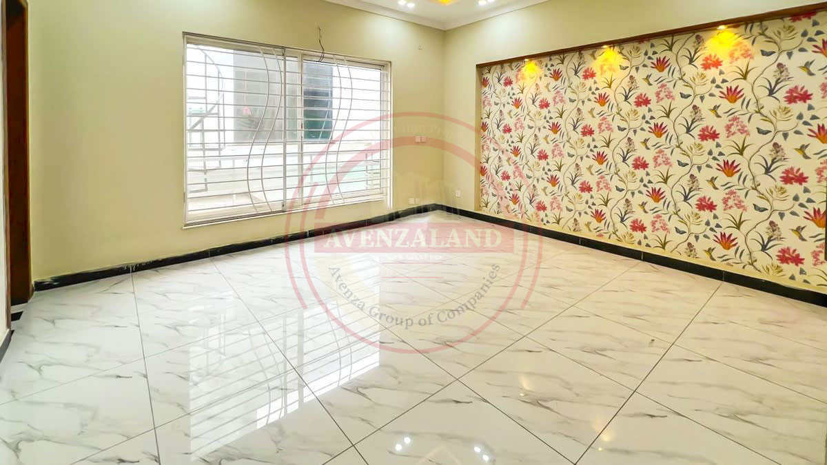10 Marla House for Sale - Bahria Town Phase 8 Sector 2, Rawalpindi