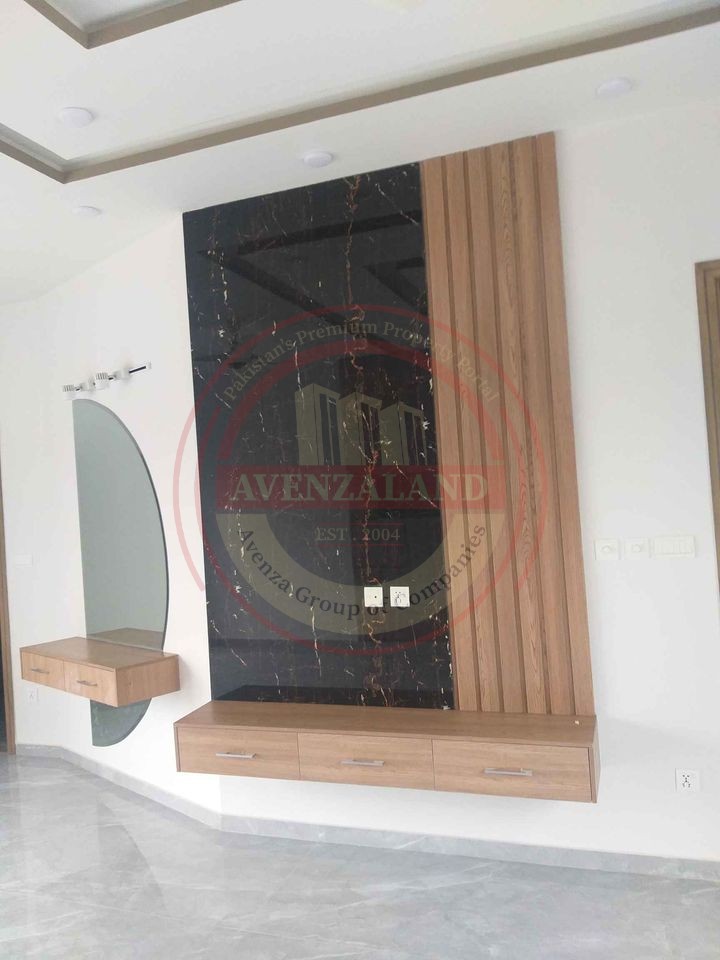 1 Kanal House For Sale In Bahria Town Phase 2 Rawalpindi.