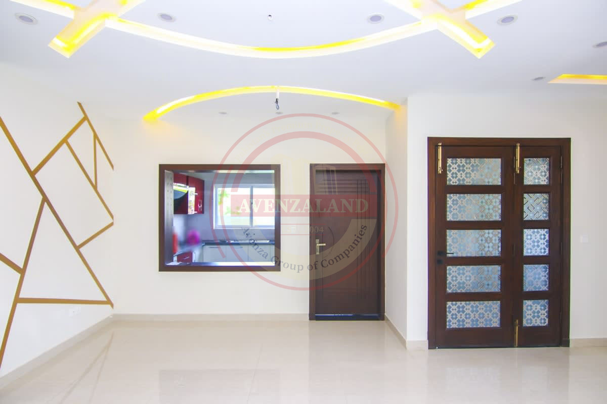 10 Marla House for Sale - Bahria Town Phase 8 Sector 6, Rawalpindi