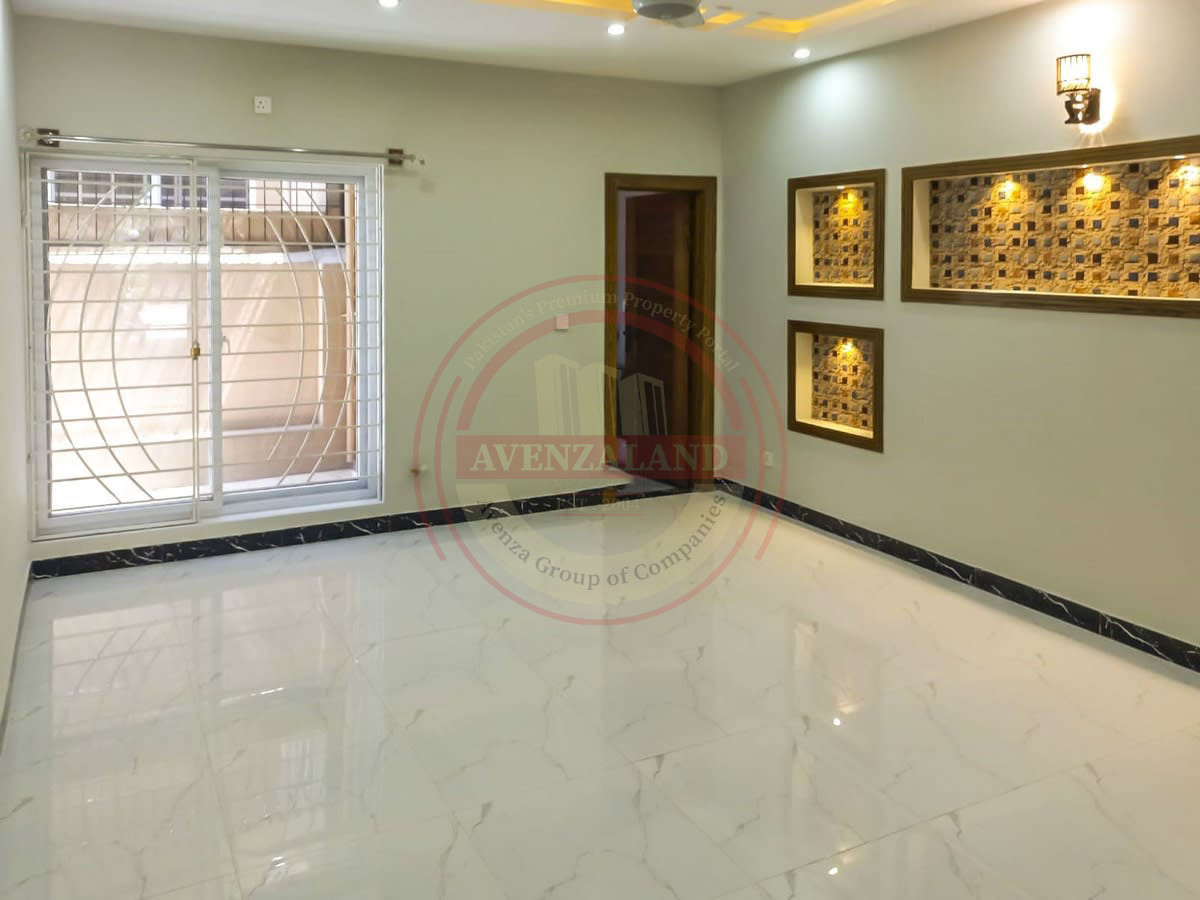 7 Marla House for Sale in Bahria Town Phase 8 Block Usman, Rawalpindi