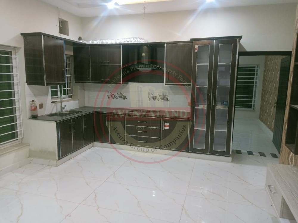 10 Marla House For Sale In Royal Orchad Multan