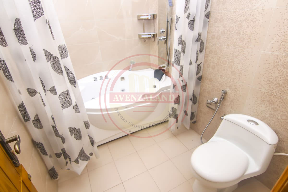 10 Marla House for Sale - Bahria Town Phase 8 Sector 6, Rawalpindi