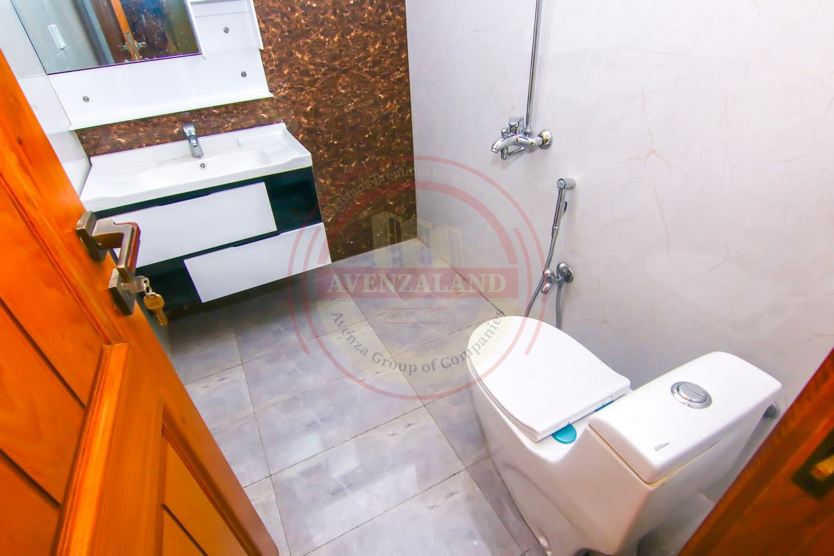 7 Marla House for Sale in Bahria Town Phase 8 Block Usman, Rawalpindi