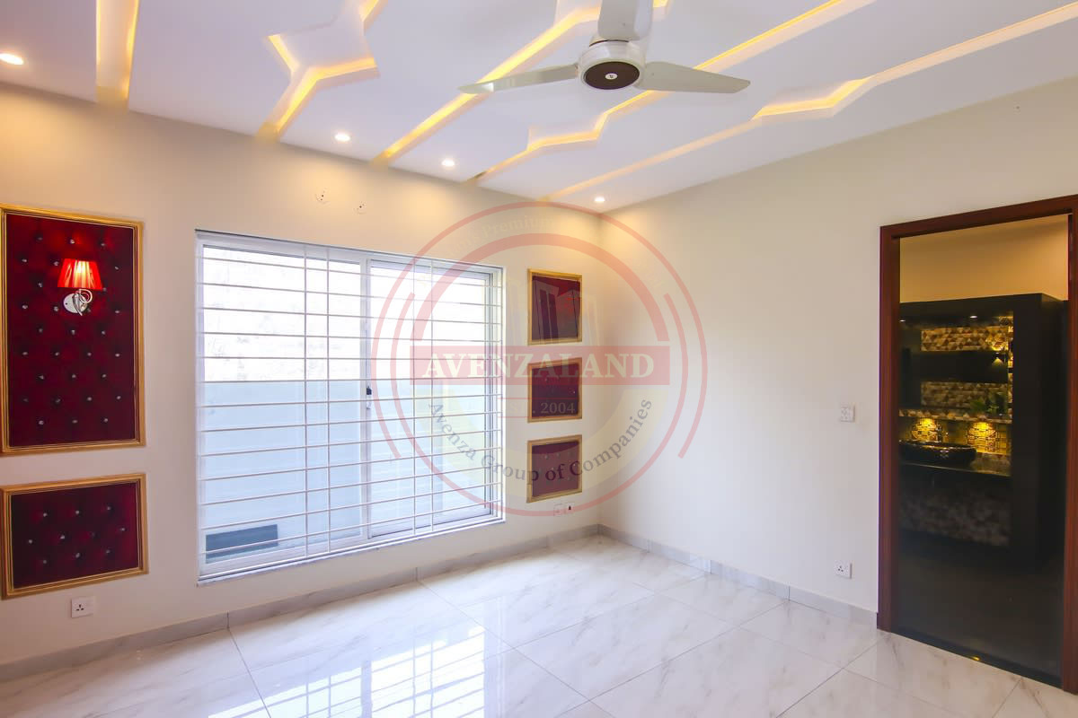 10 Marla House for Sale - Bahria Town Phase 8 Sector 2, Rawalpindi