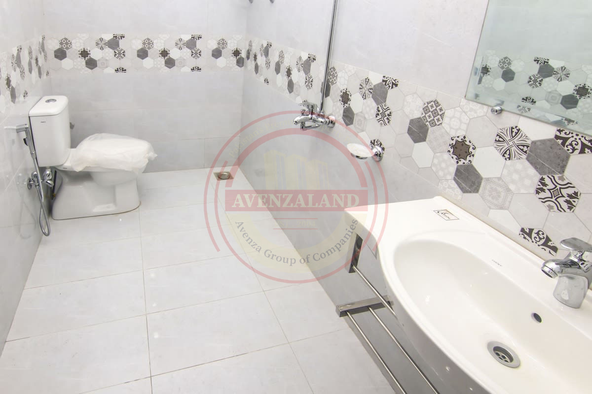 7 Marla House for Sale in Bahria Town Phase 8 Block Usman, Rawalpindi