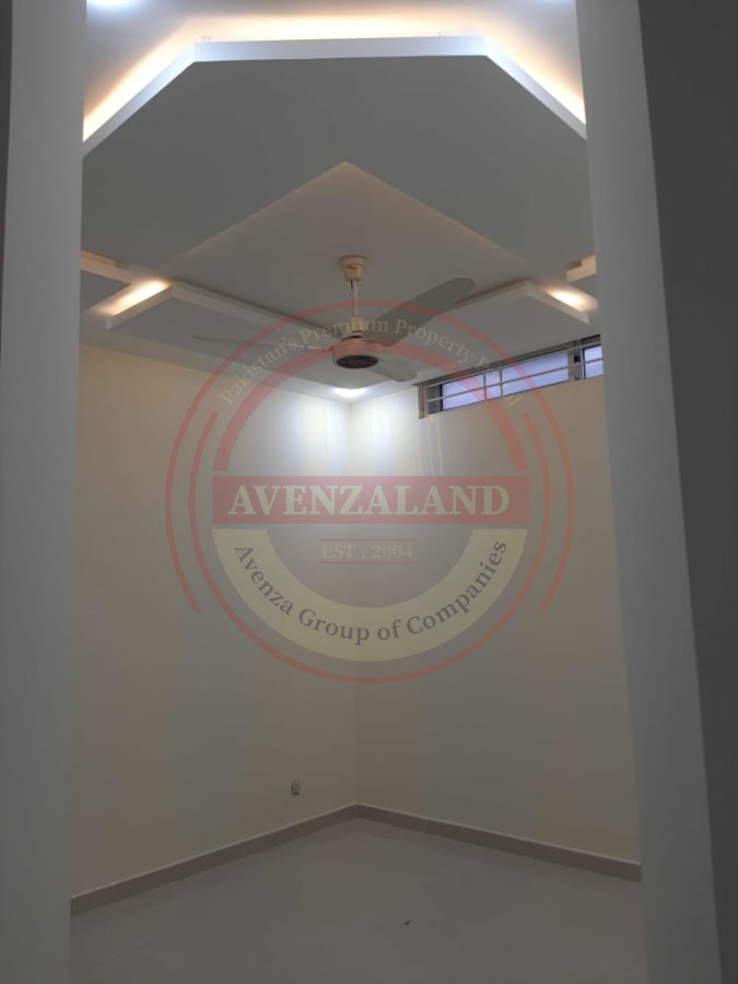 10 Marla House For Sale Bahria Town Phase 7, Rawalpindi