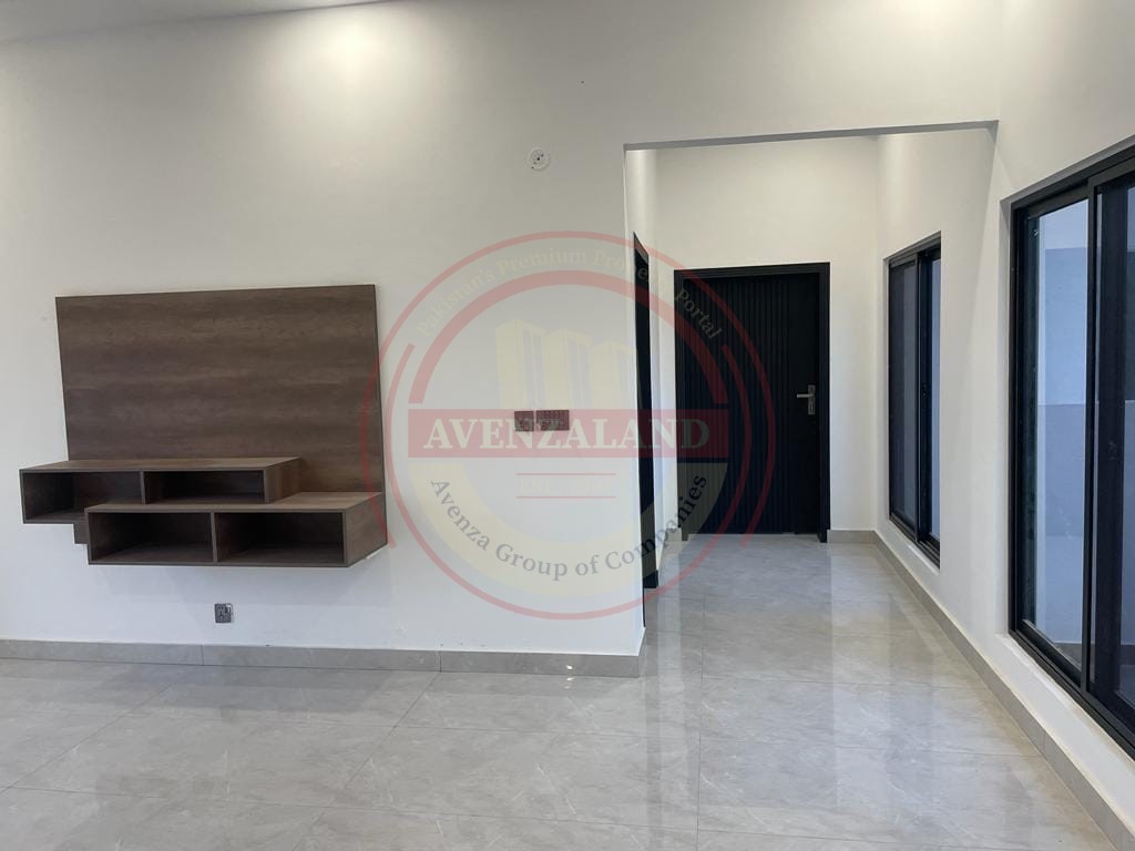 10 Marla House For Sale in Wapda Town Phase 2 Multan.