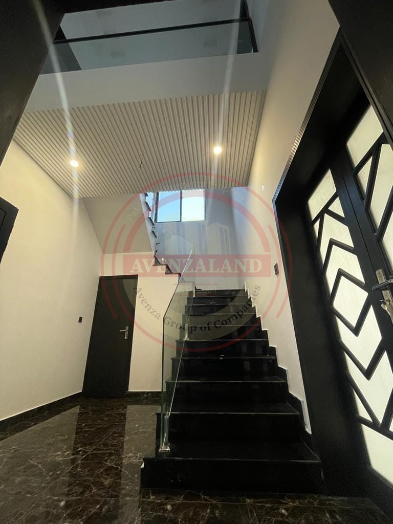 10 Marla House For Sale in Wapda Town Phase 2 Multan.