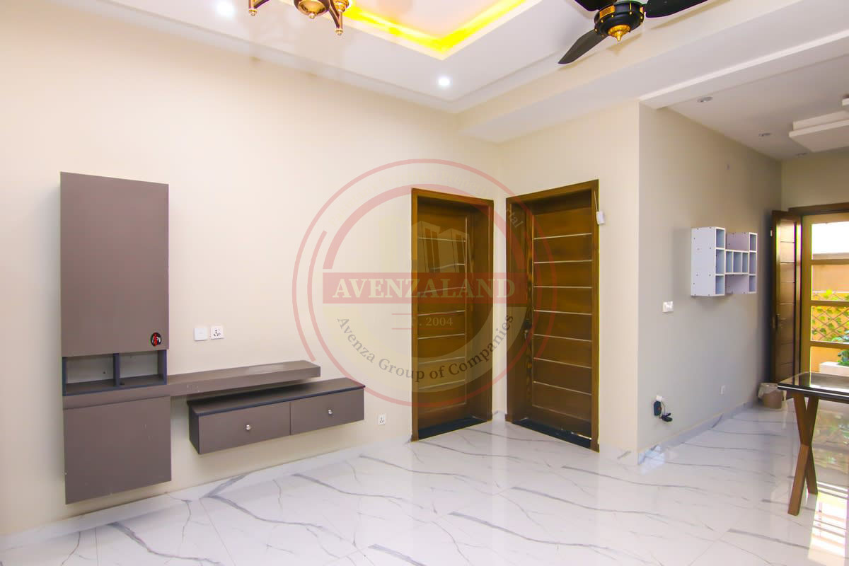 7 Marla House for Sale in Bahria Town Phase 8 Block Usman, Rawalpindi