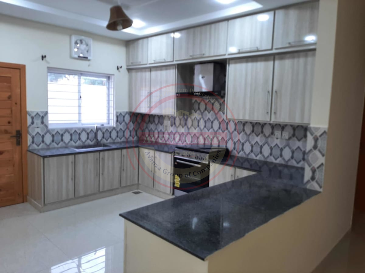 10 Marla House For Sale Bahria Town Phase 7, Rawalpindi